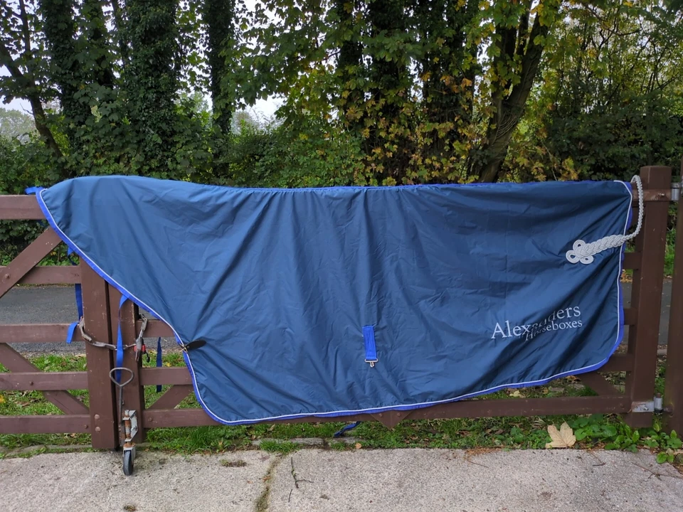 Equiport Regentuch/duschfester Showteppich, volle Abdeckung - 7 Fuß 0 Zoll *kostenloser Versand*