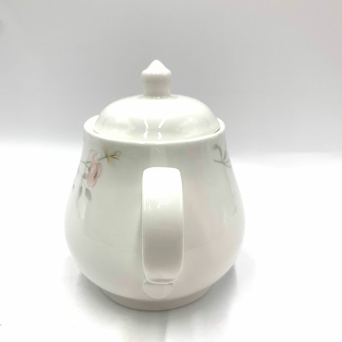 White Porcelain Flower Teapot "Happy Every Day" - Picture 4 of 5