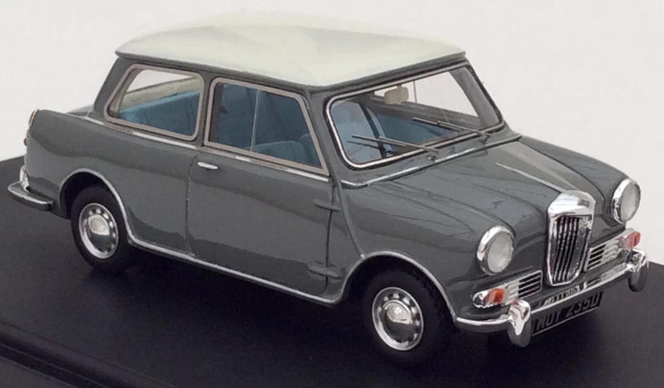 Matrix Models 1963-1967 Riley Elf MkII. Grey - Image 3 of 4