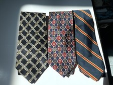 Lot of 3 - 100% Silk Classic Men’s  Neck Tie - Geoff Beene, Pulitzer, Savile Row