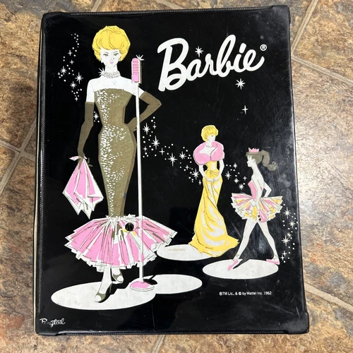 Vintage 1962 Barbie Vinyl Solo In The Spotlight Doll Black Case Accessories