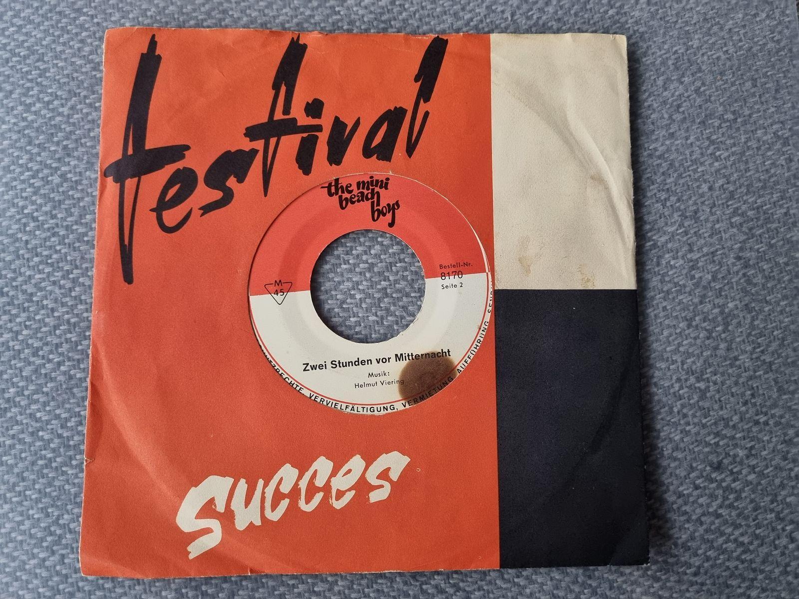 7"" Single The Mini Beach Boys - Pussta Girl Vinyl Germany