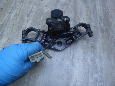1988 Kawasaki ZX600C Ninja GPX K277-2) clamp ignition switch gas