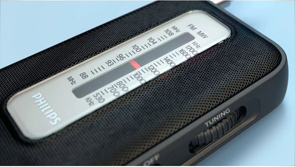 Philips Portable Radio Pocket Size. AM FM  High Quality. Great Sound - Image 4 of 4