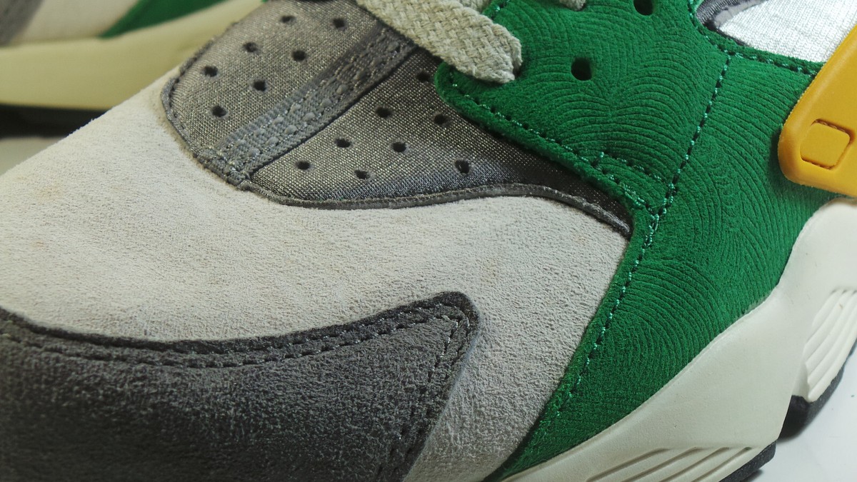 NIKE 2016 AIR HUARACHE RETRO 852628 300 PINE GREEN 10 FORCE  display picture 3