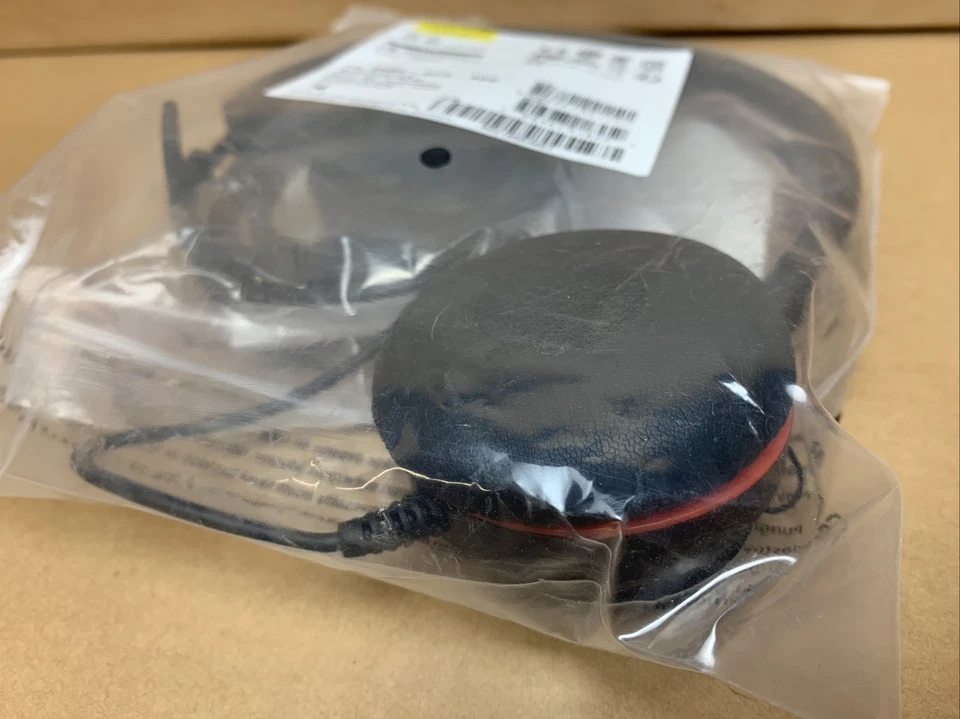 Jabra Evolve 20 SE: Dual Upgraded Earpiece Full Headset w/ Boom Mic (HSC016) - Image 4 of 4