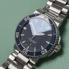 Oris Aquis Blue Automatic Divers Watch 43mm 01 733 7653 4155-07 8 26 .402 4