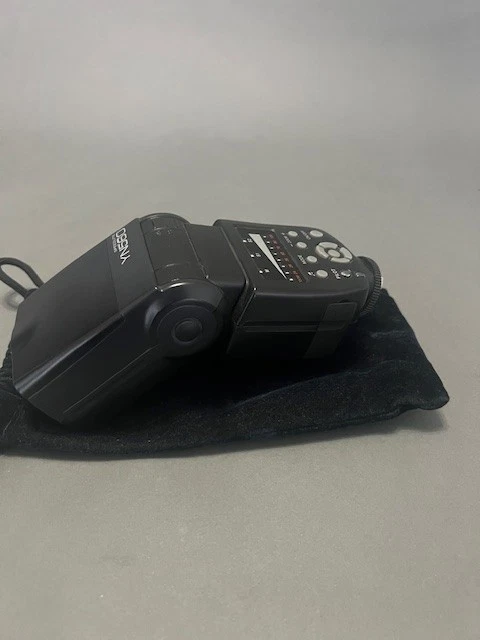 YONGNUO Speedlite YN-560-III Shoe Mount Flash for Canon - Image 2 of 4