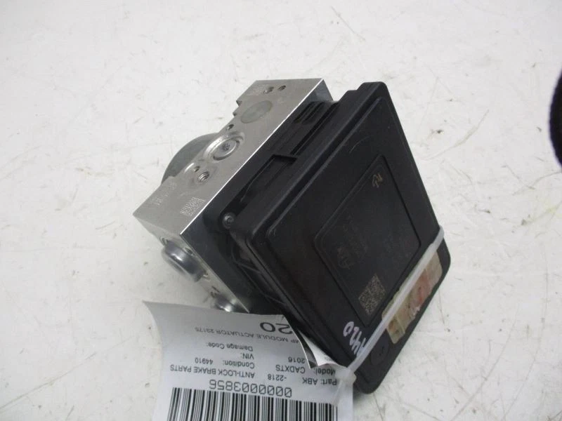 Conjunto de pieza de freno antibloqueo sin ADAPTIVE CRUZE se adapta a 16 CADILLAC XTS 29447 Foto 2 de 4