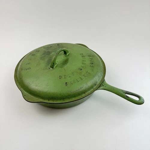 Green Enamel Griswold Cast Iron No 9 Self Basting Skillet an Cover Lid 1920s