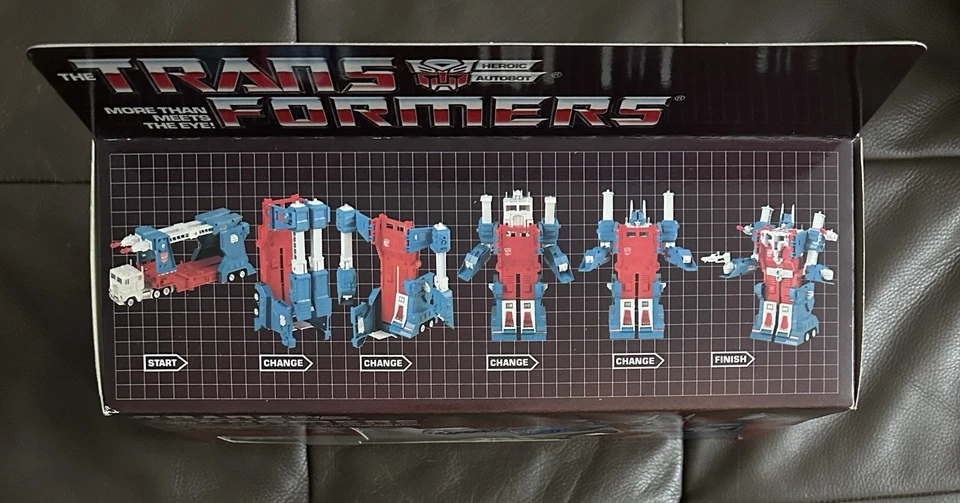 TRANSFORMERS G1 ULTRA MAGNUS SEALED # CITY COMMANDER # MADE IN MACAU # HASBRO # - Imagen 3 de 4