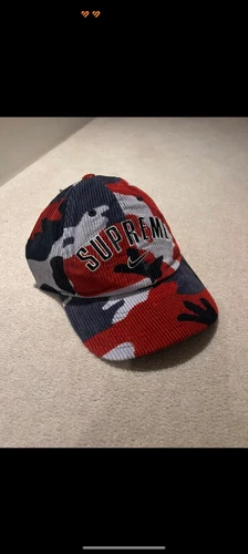 Casquette camouflage rouge Supreme X Nike Neuve avec étiquettes