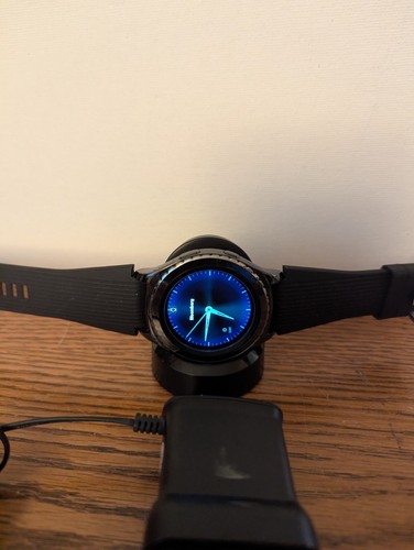 SAMSUNG GEARS 2 - MODEL X3 SMART WATCH   2015
