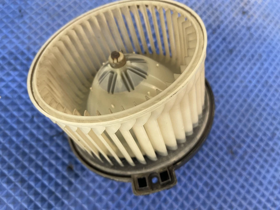 01-03 Toyota Tundra Soplador Motor Conjunto HVAC Probado Fabricante Original Foto 4 de 4