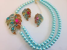 DESIGNER  STYLE UNSIGNED AUTUMN LEAVES NECKLACE EARRINGS SIDE WORN SET WOW