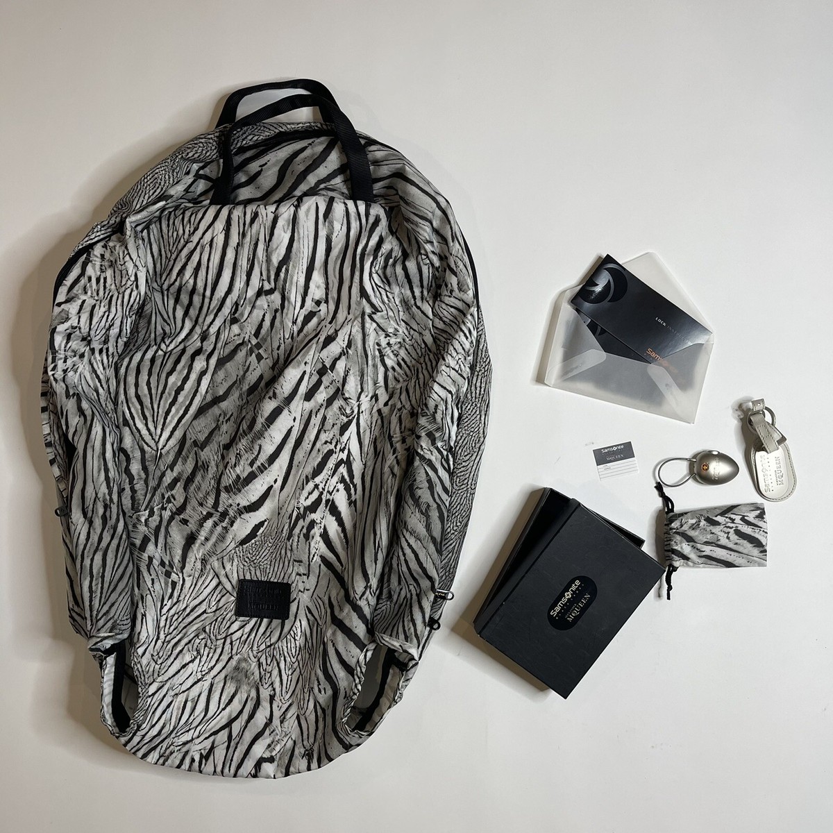 Alexander McQueen Samsonite Crocodile Spinner Suitcase Alexander McQueen Samsonite Crocodile Spinner Suitcase