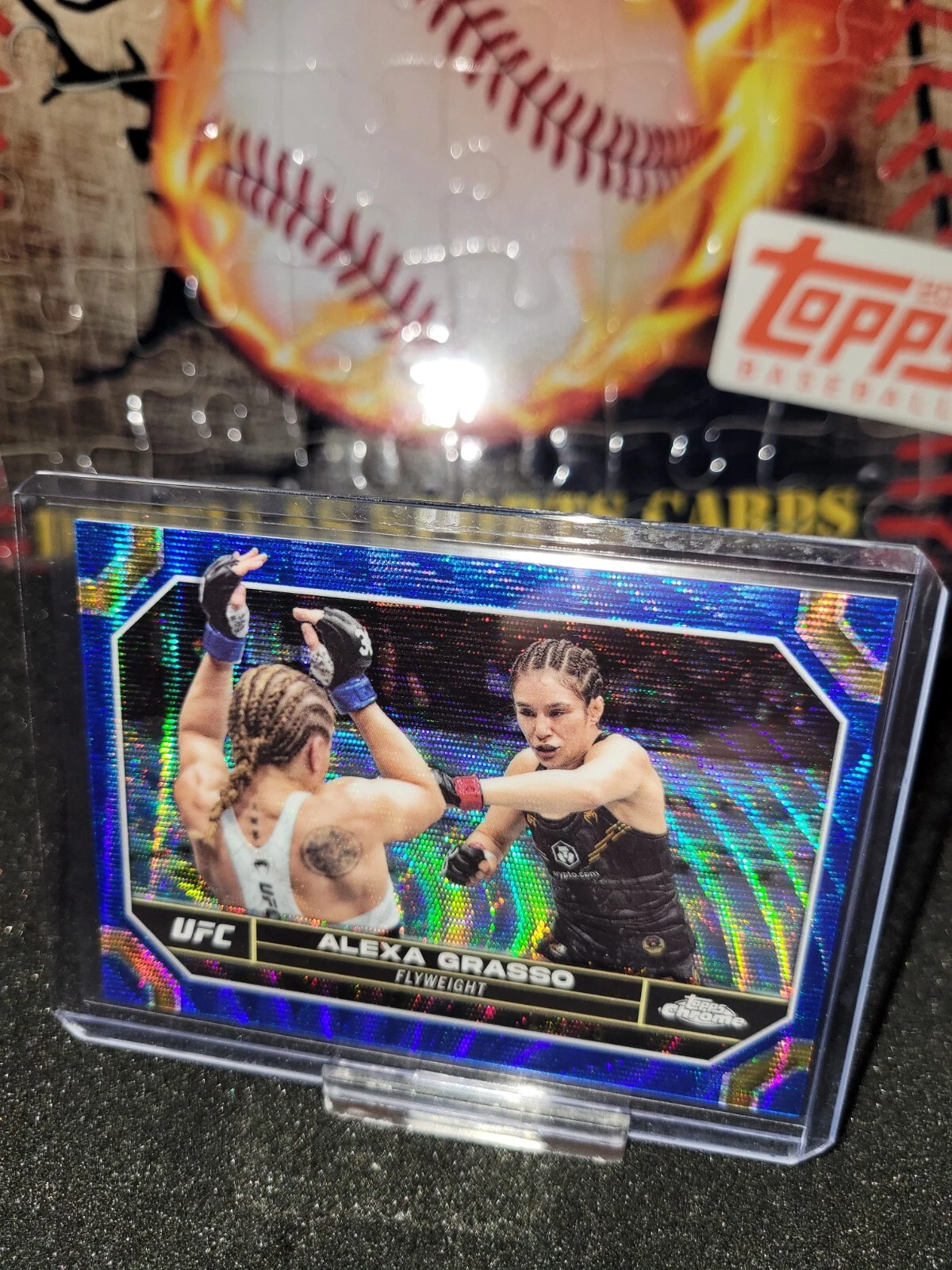 Alexa Grasso 2024 Topps Chrome UFC #6 Blue Wave Refractor /75 Flyweight