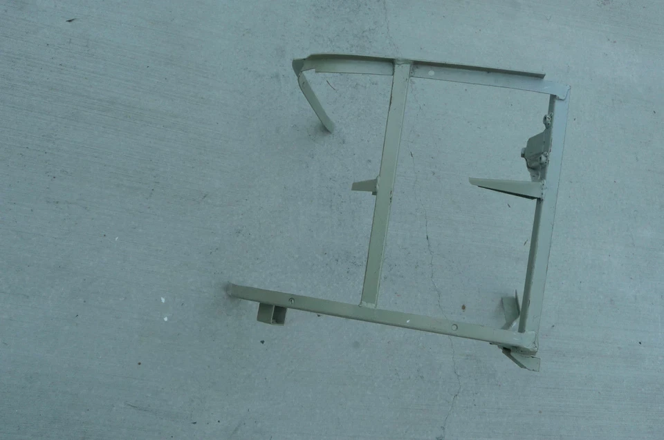 Ferrari 456 M 1999-2001 conductor izquierdo LT LH marco espacial delantero jaula 65447000 OEM Foto 4 de 4