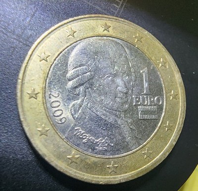 Monaco 1 Euro Coin 2009 Bi-Metallic Multicolor Denomination 1 Euro KM#213
