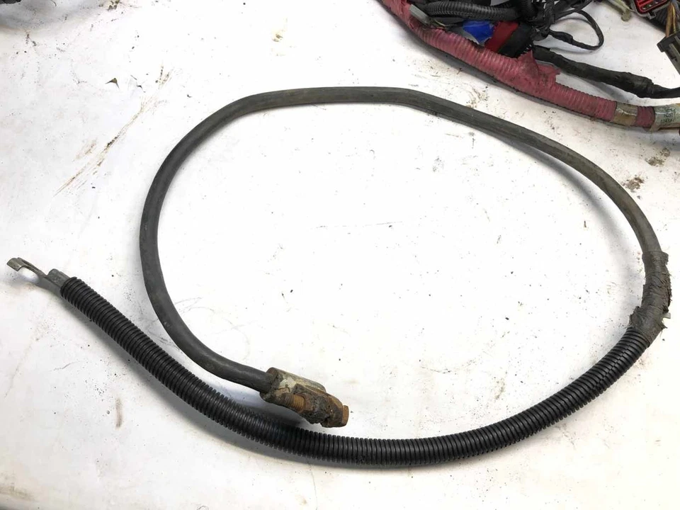 Ford F250 F350 2001 7,3 L arnés de cableado de motor diésel automático 1C3T12A581FG caja de fusibles Foto 2 de 4