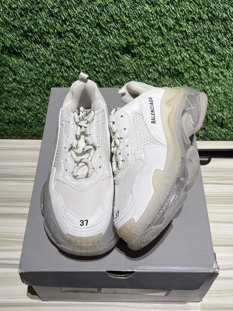 Taglia 7M 8 5W Balenciaga Triple S suola trasparente bianca (donna) taglia 7M 544351W2FB19