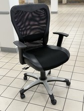 Victor II Mesh Back Executive Office Chair with Arms RRP : £450