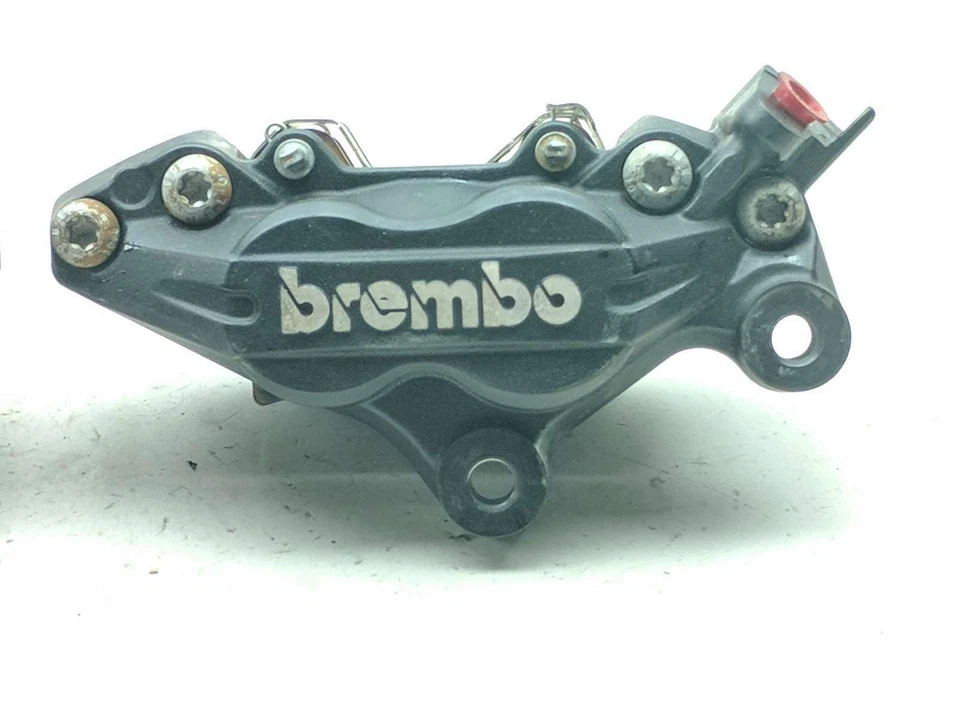Pinzas de freno delanteras BMW R Nine T Pure Brembo 14-20 Foto 2 de 4