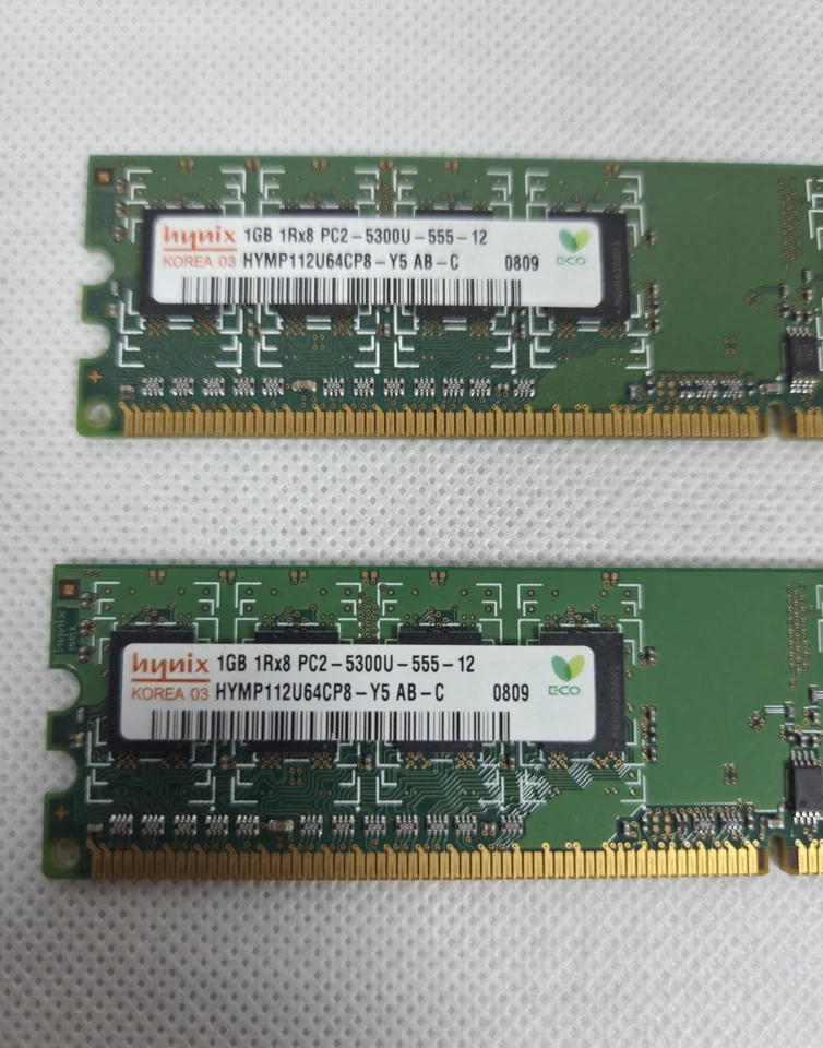 2GB Kit (2x 1GB) Hynix DDR2 PC2-5300U 667MHz Desktop RAM 240-Pin HYMP112U64CP8 - Image 2 of 2