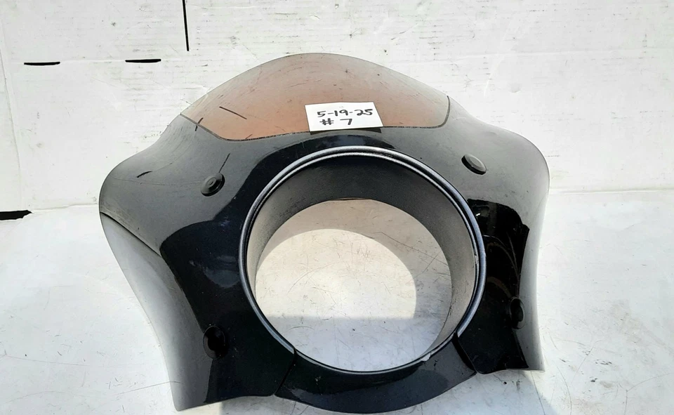 Carenado de café Harley Dyna/Sportster/Indian Scout 1986-2024 Memphis Shades Foto 2 de 4