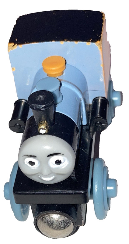 learning curve wooden + magnets railway train BASH  brio /thomas tank compatible