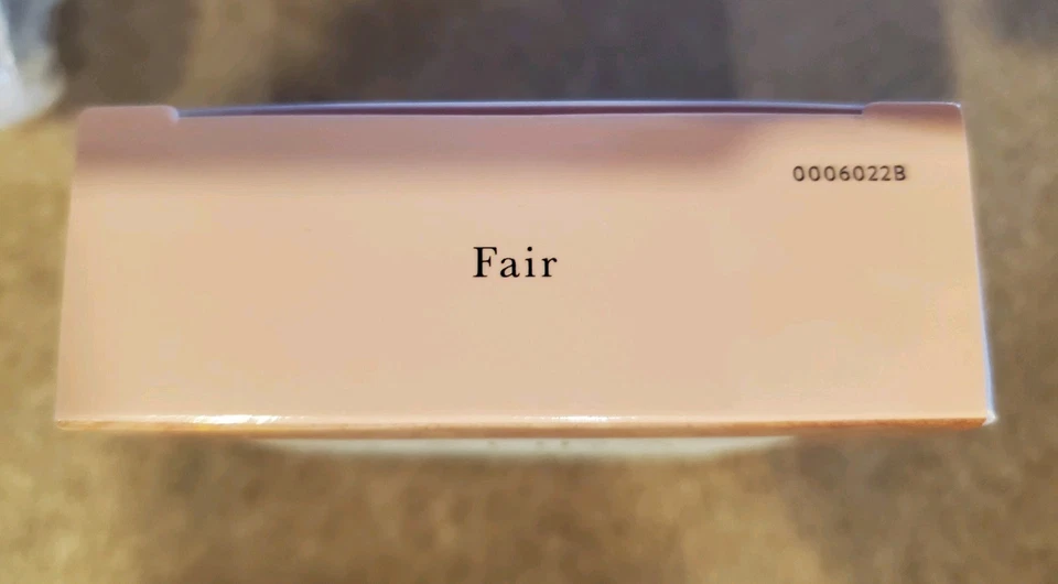 LAURA GELLER Baked Balance-N-Brighten Foundation w/ Retractable Kabuki Brush  - Image 3 of 4