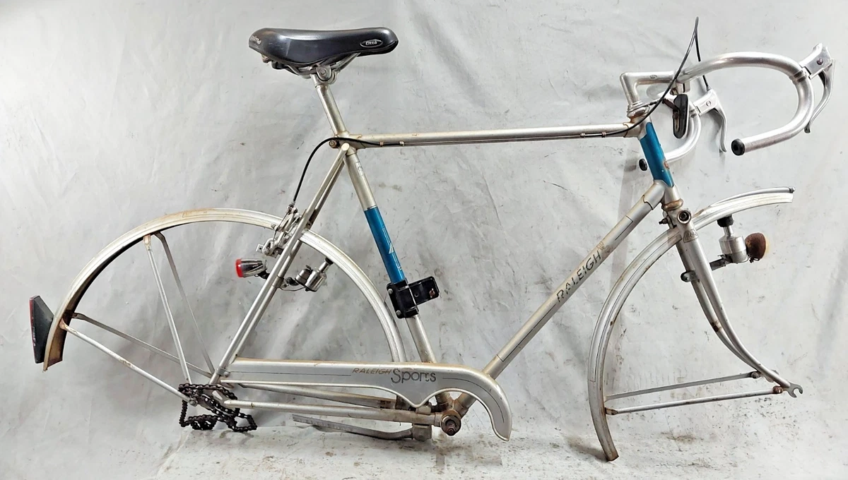 自転車本体 raleigh 1975 Raleigh Sports Road Bike Frame Set 59cm Large Lugged Steel