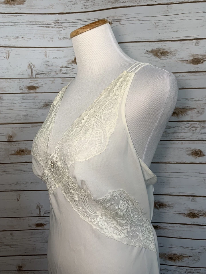 Belle Nuit Intimates White Lace Tie Night Gown Lingerie Babydoll Medium - Image 3 of 4