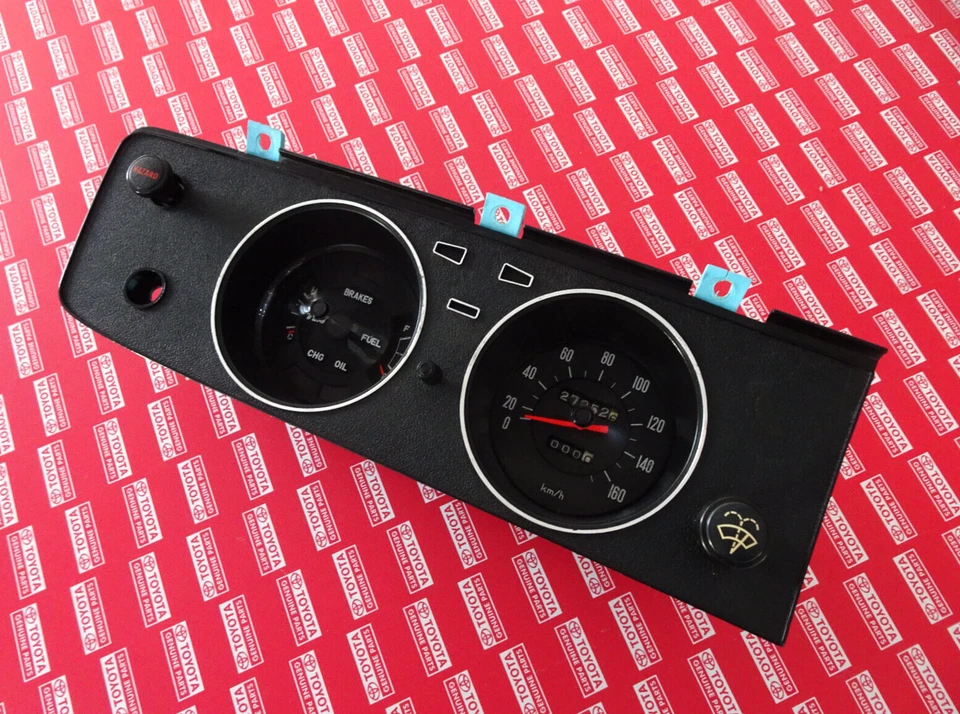 Conjunto de medidores 1970 1971 1972 1973 1974 Toyota Corolla KE20 KE25 KE26 TE21 TE27 TE28 - Imagem 3 de 4