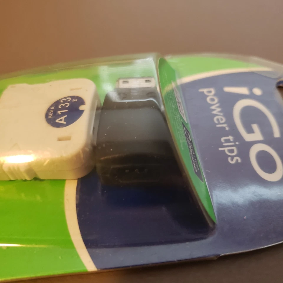 iGo Power Tip A133 E Rev A for iPod iPhone - Image 3 of 4