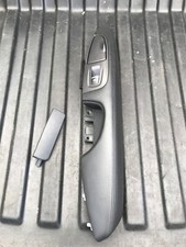 Porte arrière et accessoires Infiniti M30