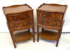 Pair Mahogany BRIGHTS of NETTLEBED Tray Top Bedside Cabinets / Lamp Stands 01