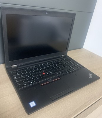 Thinkpad P51 i7-7820HQ vPro 24GB DDR 512GB M.2 SSD M2200 4GB W10 B-Ware10