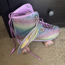 Dolls Kill Winx Club Women  s Size 10 Roller Skates