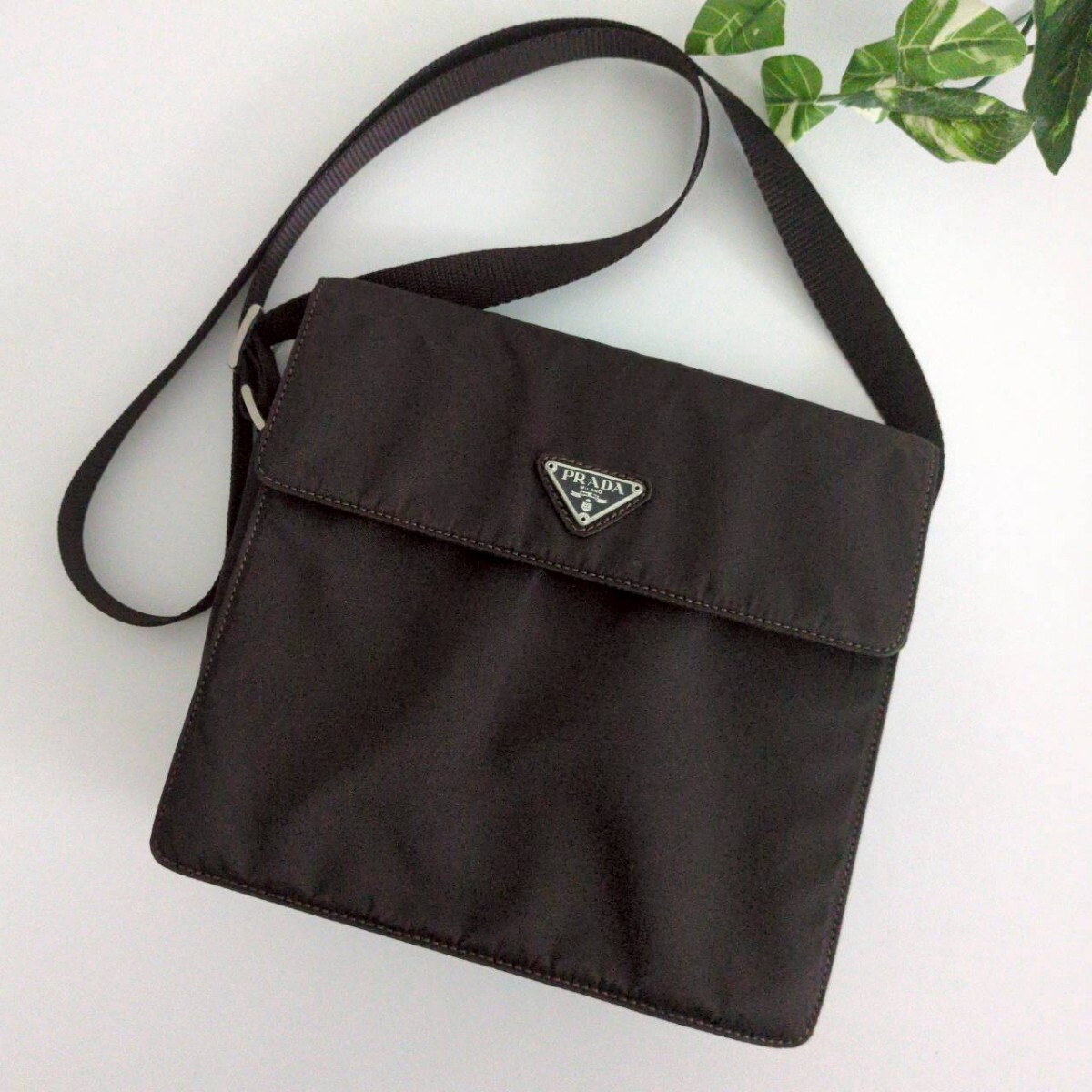 Prada Nylon Lightweight Body Bag Pochette Vintage Authentic thumbnail 5