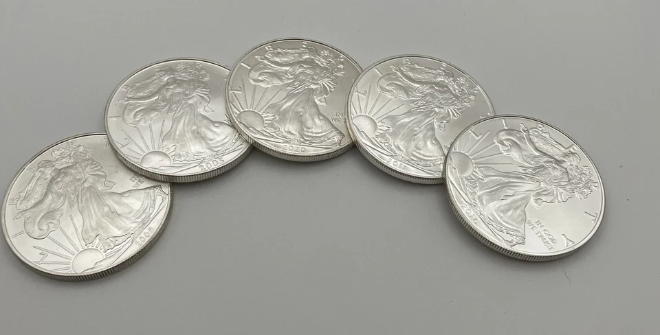 FELIZ NAVIDAD SANTA CLAUS - 2011 1 OZ. AMERICAN SILVER EAGLE EN ESTUCHE PERSONALIZADO Foto 4 de 4