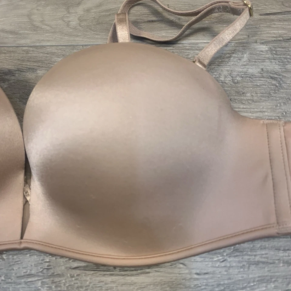 Бюстгальтер Victoria Secret Satin Bombshell Multi-way цвет Nude Tan размер 34 AA - Изображение 4 из 4