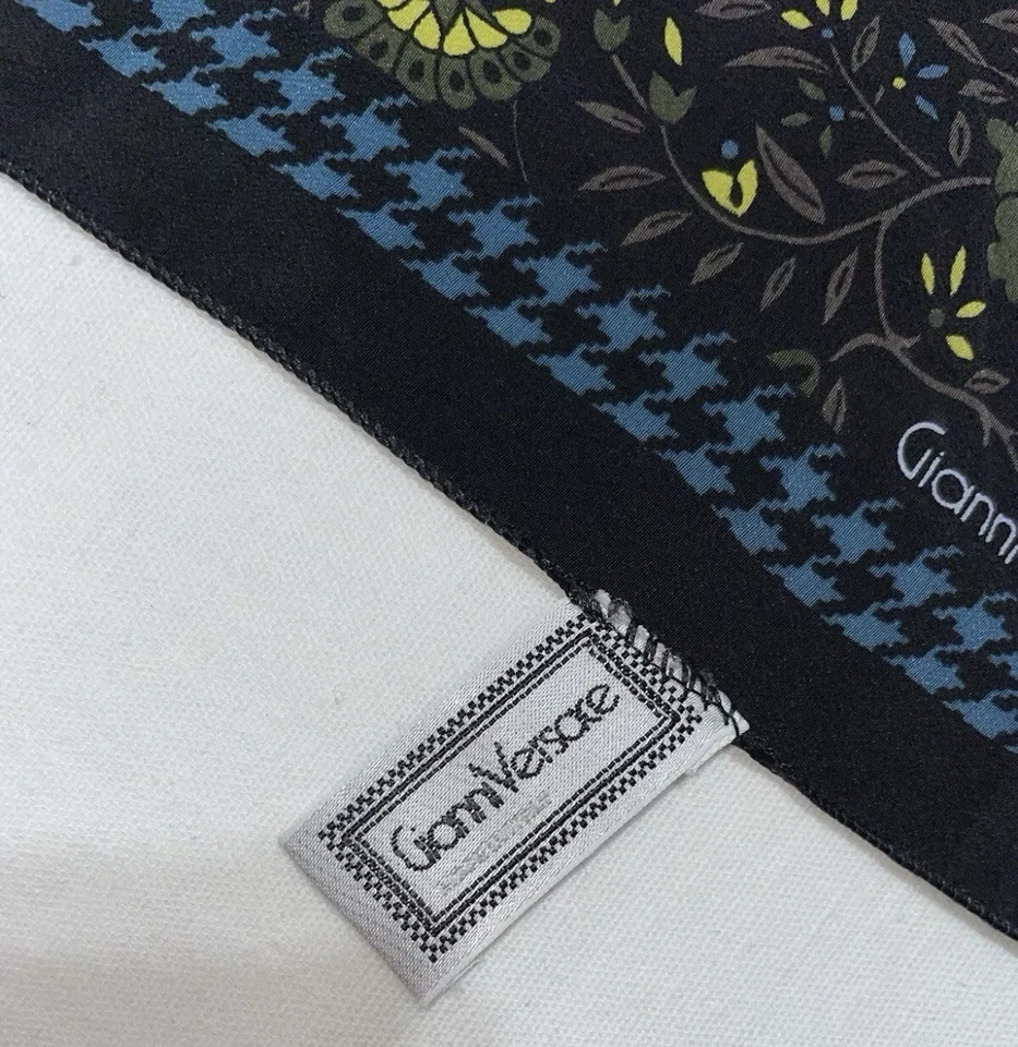 Fazzoletto Gianni Versace 100% seta - Imagen 4 de 4