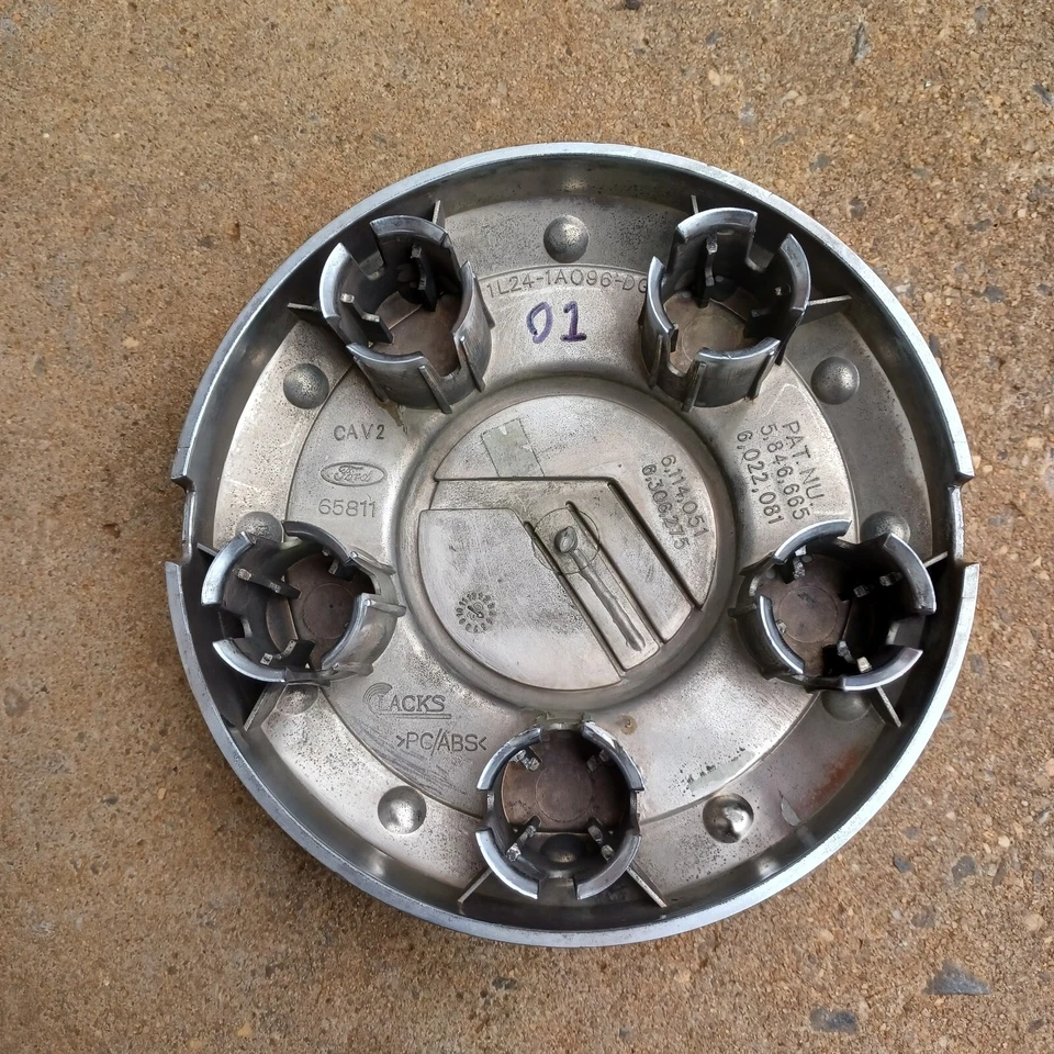 Parte tapa central Mercury Mountaineer 2002-2007 # 1L24-1A096-DG 01 Foto 3 de 3