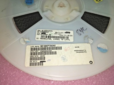 (5 PIECE LOT) MC100EPT26DR2, MC100EPT26D, MOTOROLA IC XLATOR LVPECL-LVTTL 8-SOIC