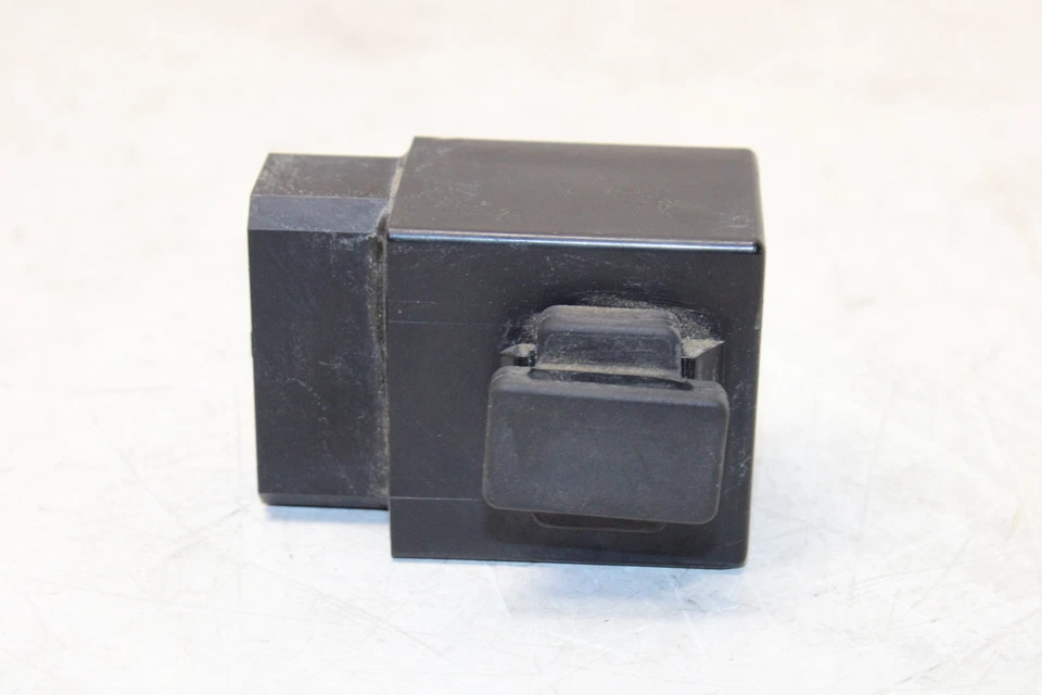 Коробка предохранителей в сборе реле 2001 Yamaha Yzf600r - Изображение 3 из 4