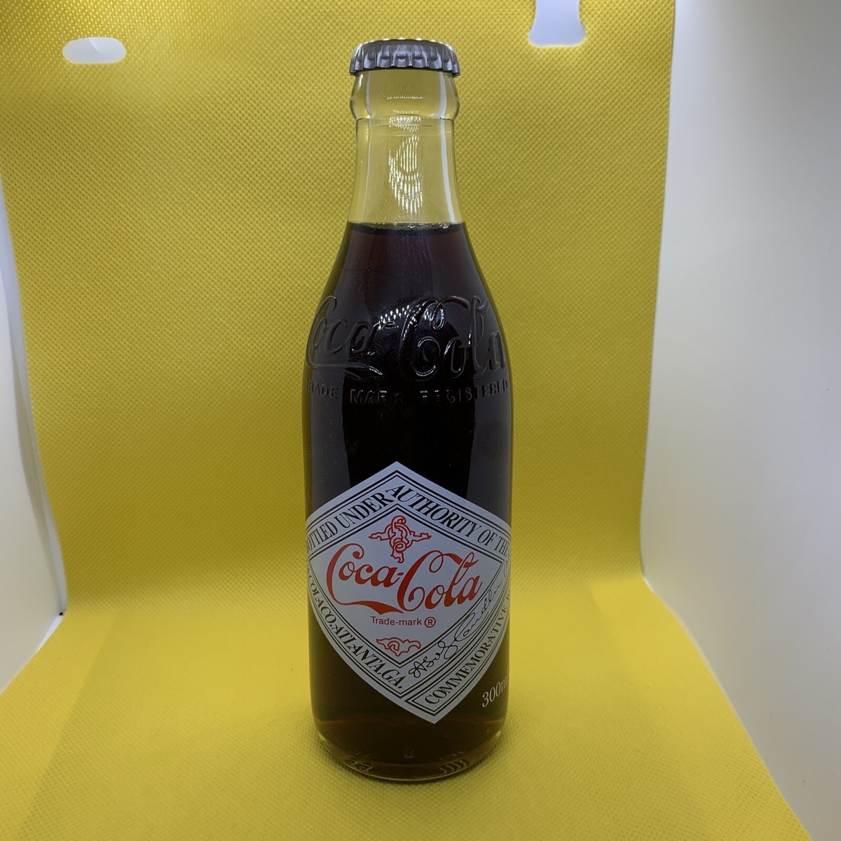 【激レア】Coca-Cola Commemorative Bottle 2000 Coca Cola Japan 2000 Millennium Commemorative Bottle Full