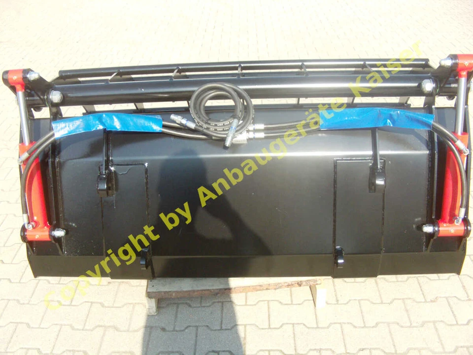 Greiferschaufel Frontladerschaufel mit Niederhalter Siloschaufel div. Breiten - Bild 2 von 4