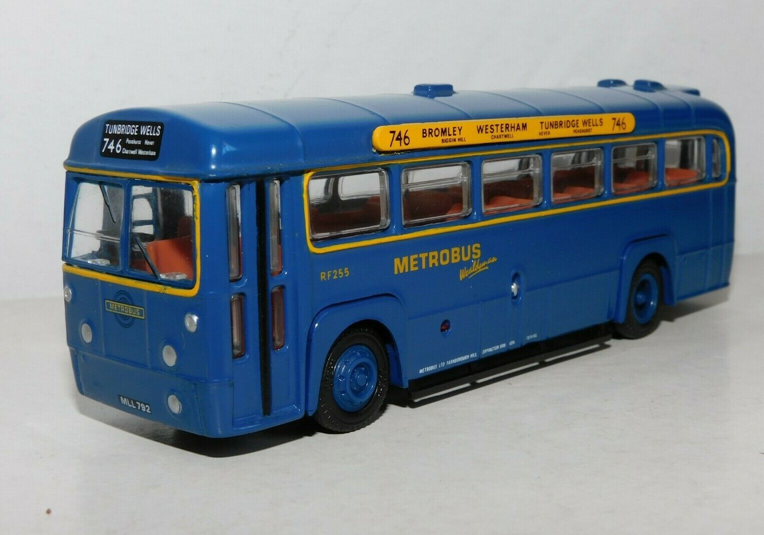 EFE AEC RF BUS METROBUS ROUTE 746 TUNBRIDGE WELLS 1/76 23307