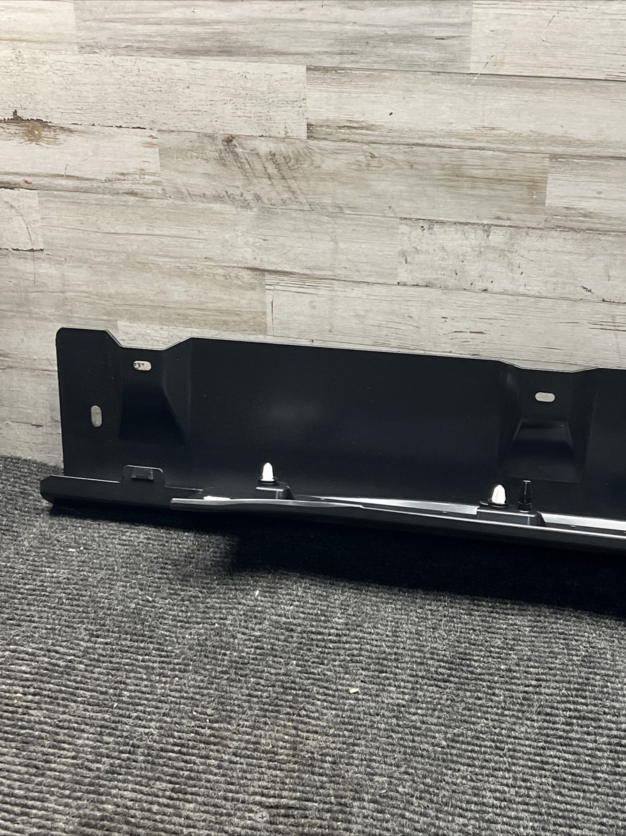 モダート58 Genuine Ford Front Rocker Molding DT1Z-5810176-AC | eBay
